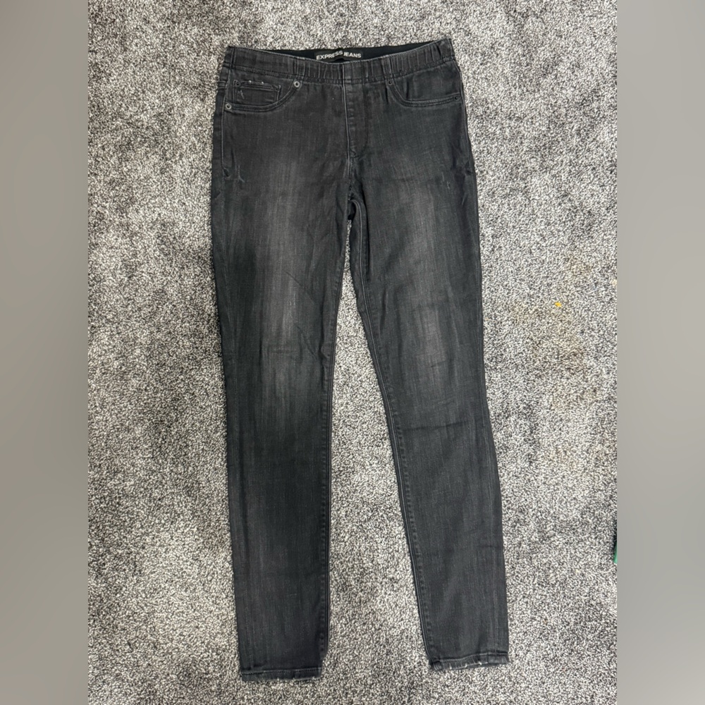 Express Jeans Womens
Size 4R Mid Rise Legging Skinny Black Stretch Denim